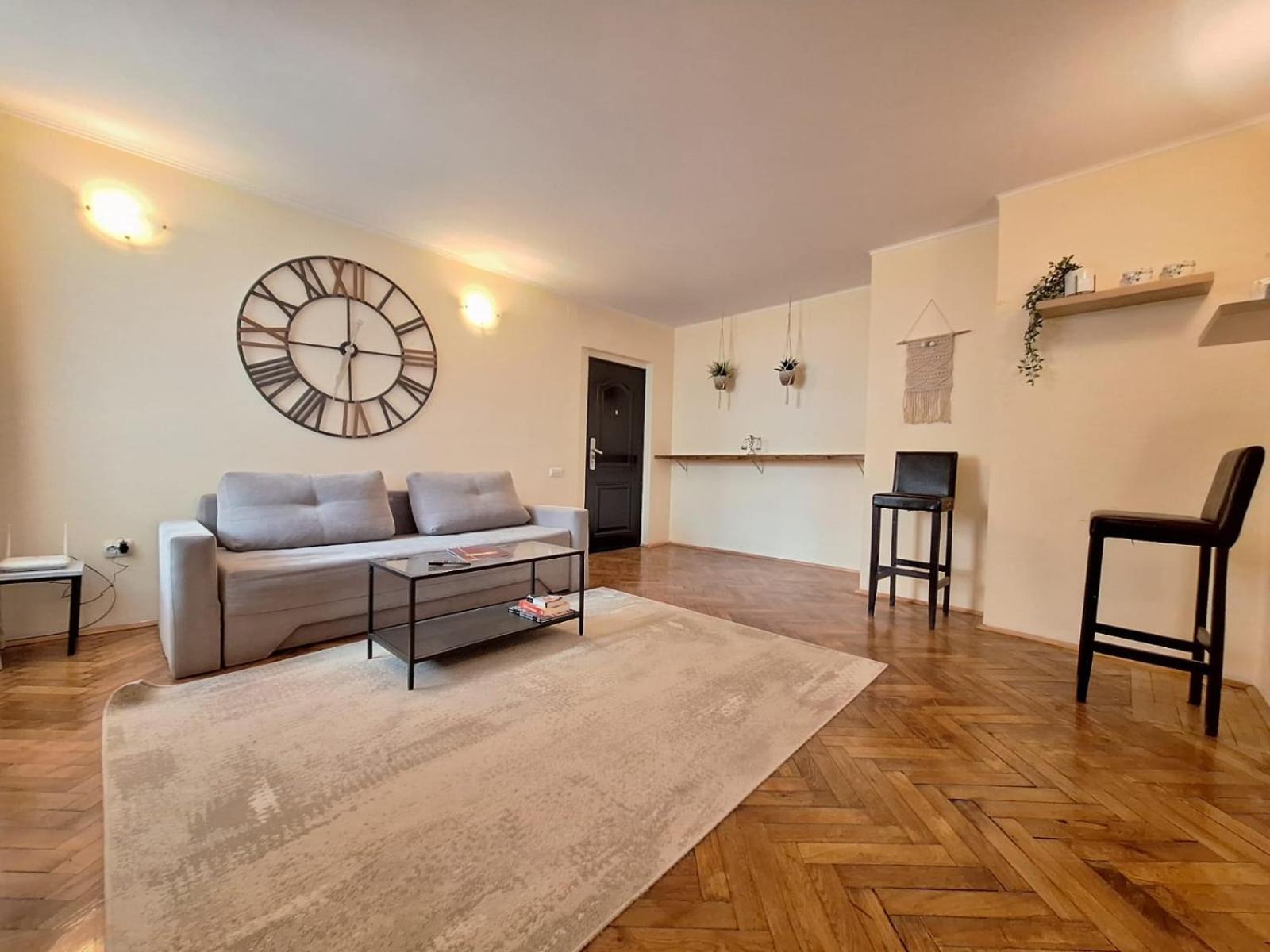Mrhost Central Braşov Buitenkant foto